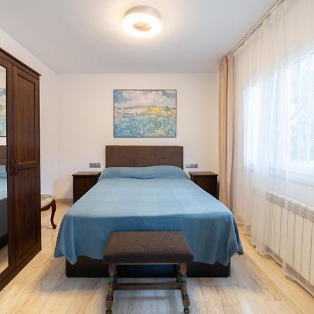 Villa Silom House Sant Pere De Ribes Exterior foto